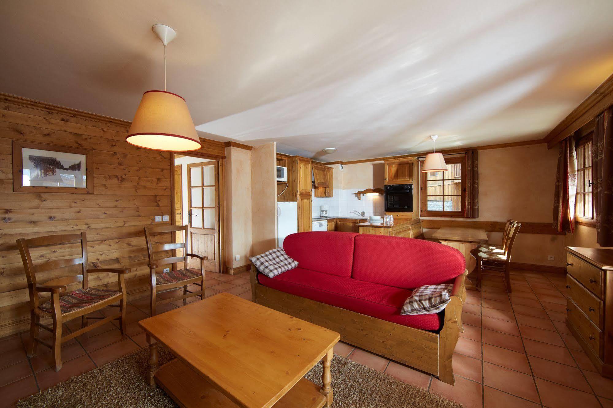 Cgh Residences & Spas Les Chalets Du Soleil Authentiques Saint-Martin-de-Belleville Ngoại thất bức ảnh