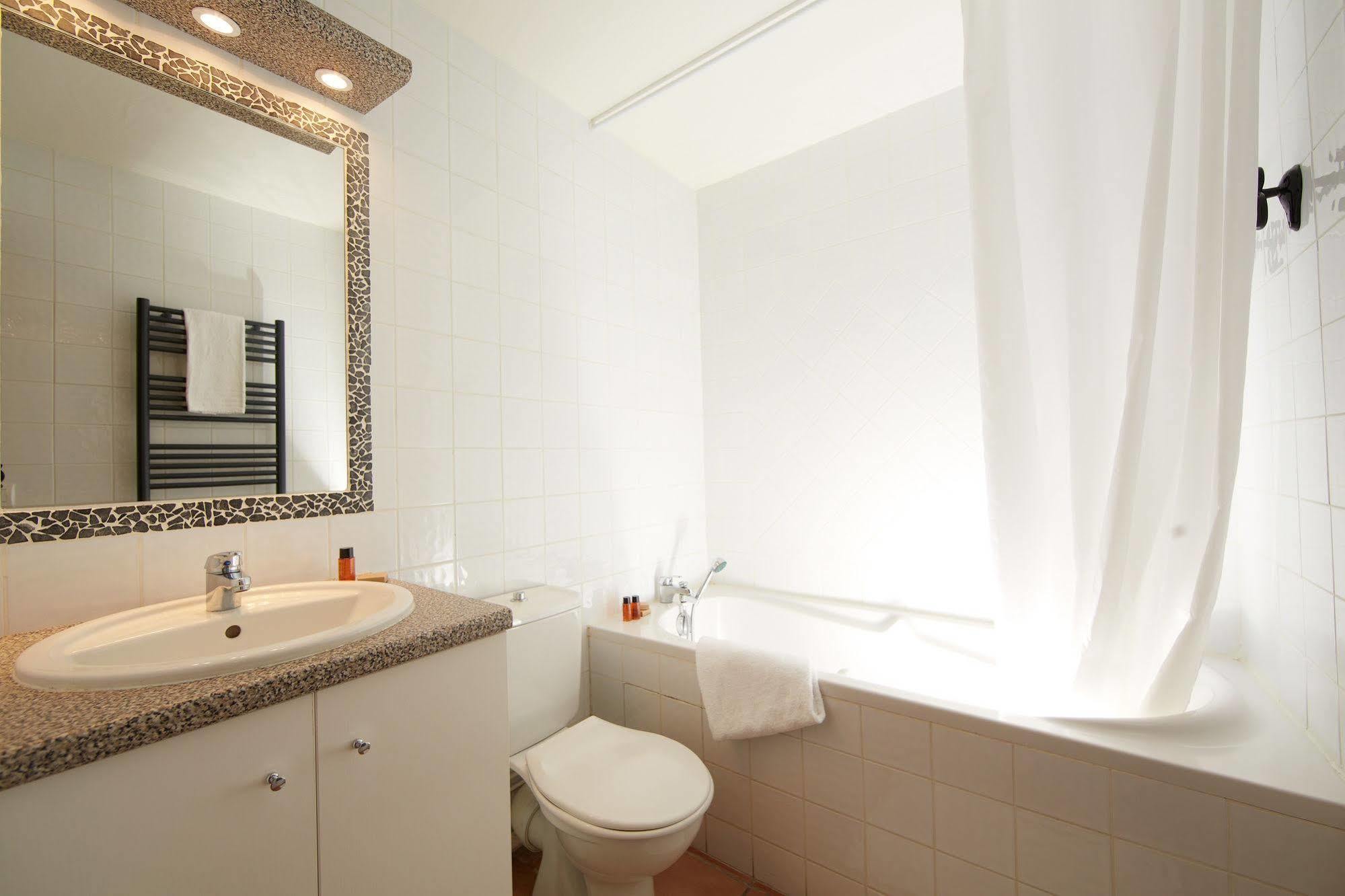 Cgh Residences & Spas Les Chalets Du Soleil Authentiques Saint-Martin-de-Belleville Ngoại thất bức ảnh