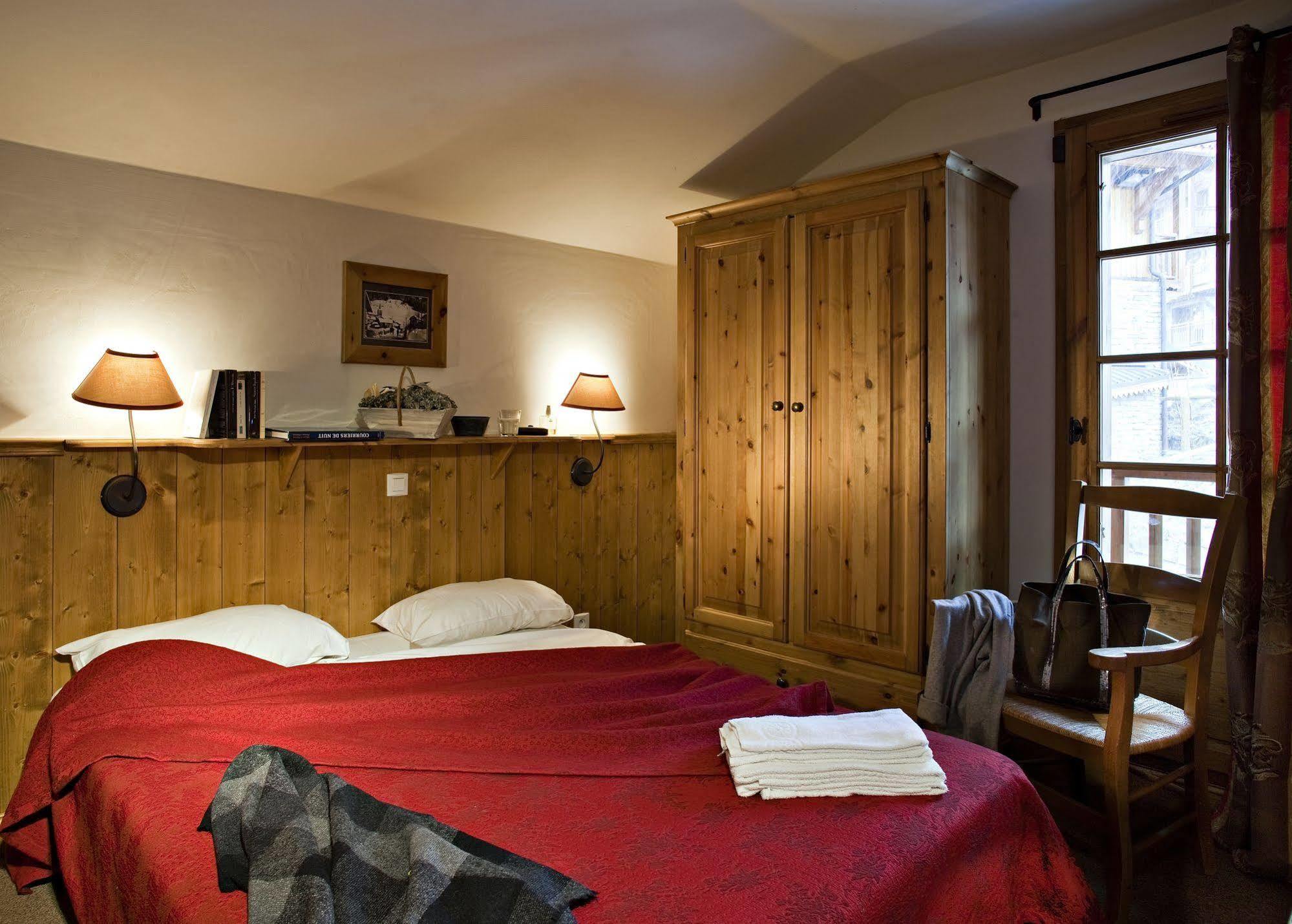 Cgh Residences & Spas Les Chalets Du Soleil Authentiques Saint-Martin-de-Belleville Ngoại thất bức ảnh