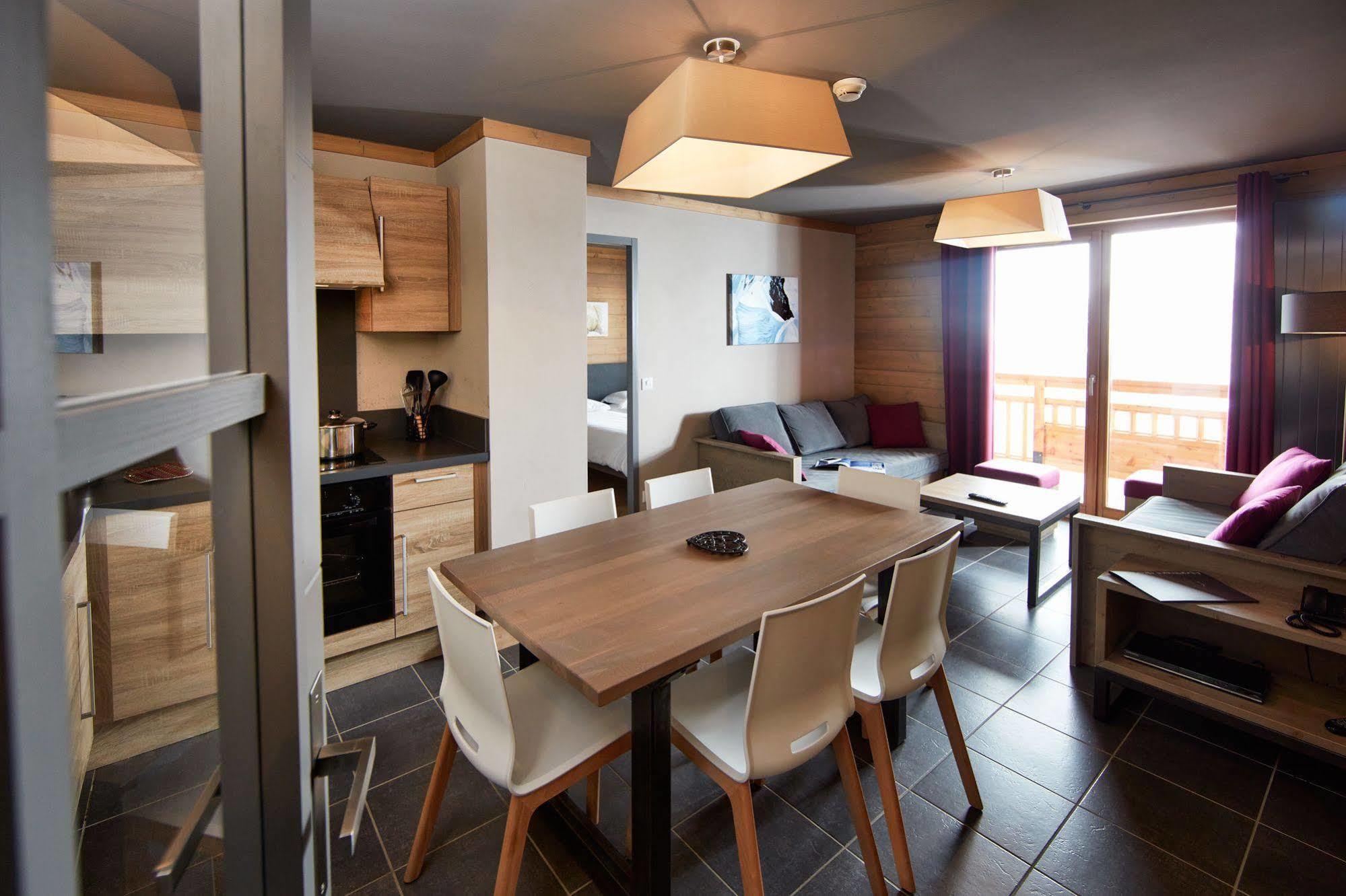 Cgh Residences & Spas Les Chalets Du Soleil Authentiques Saint-Martin-de-Belleville Ngoại thất bức ảnh